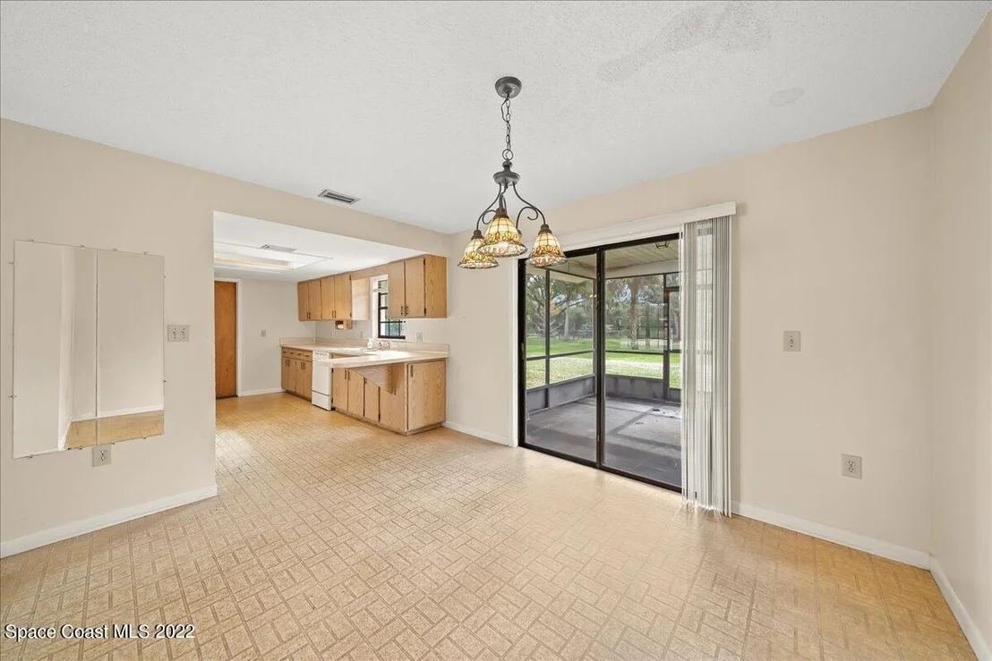 Photo of 5055 Bradbie Lane