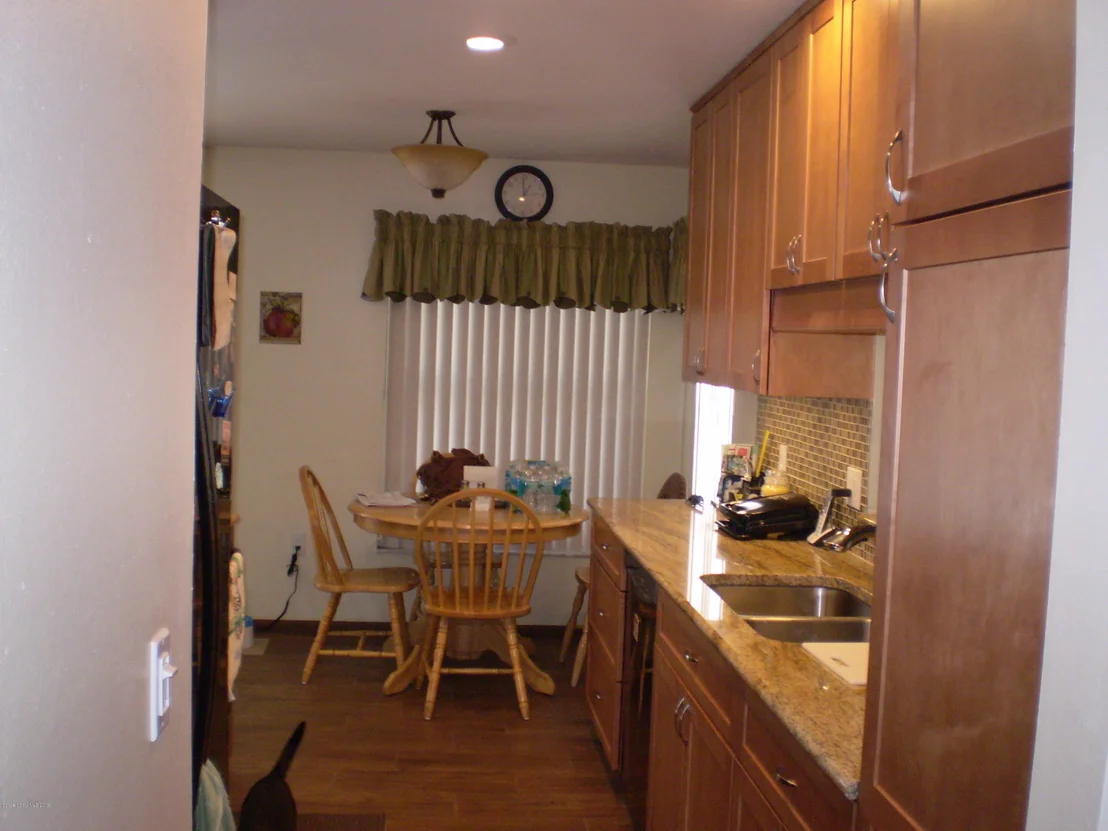 Photo of 1549 Clover Circle