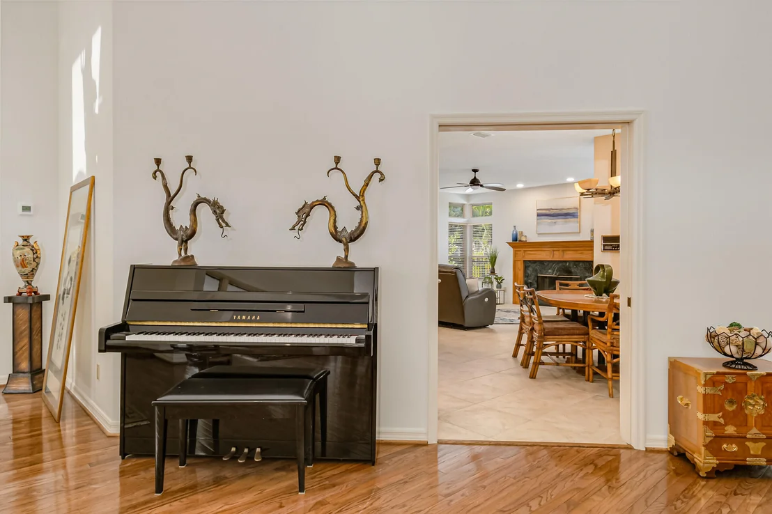 Photo of 620 Crassas Drive