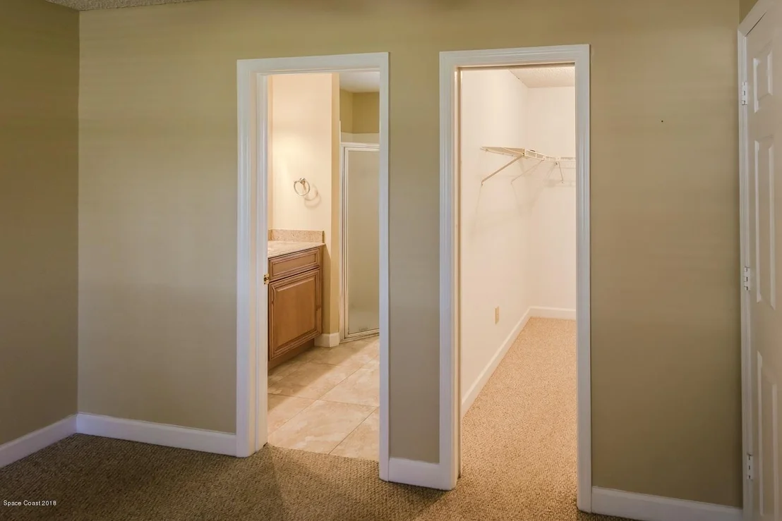 Photo of 1439 California Drive
