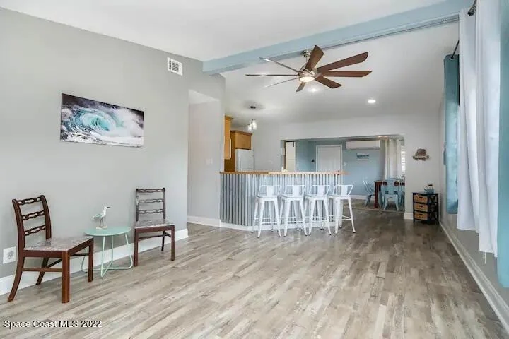 Photo of 351 Avenida Central