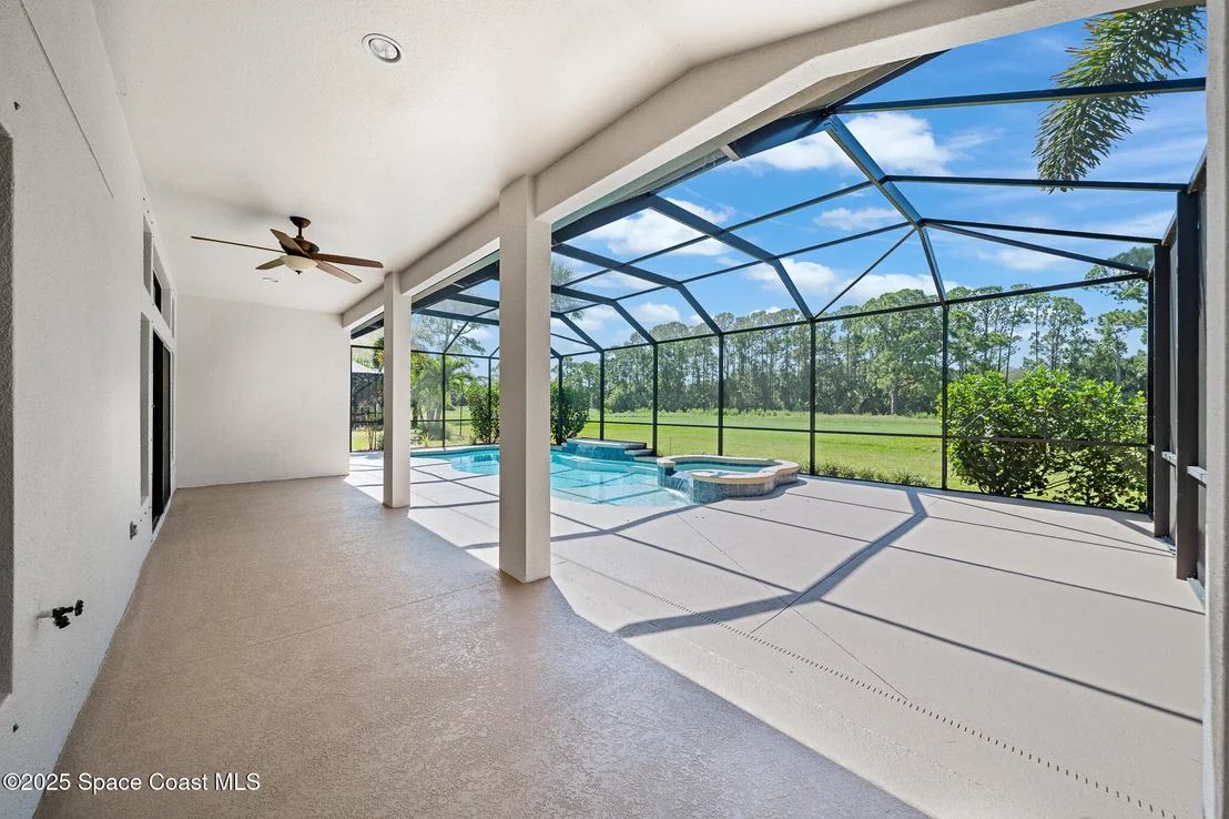 Photo of 1538 Outrigger Circle