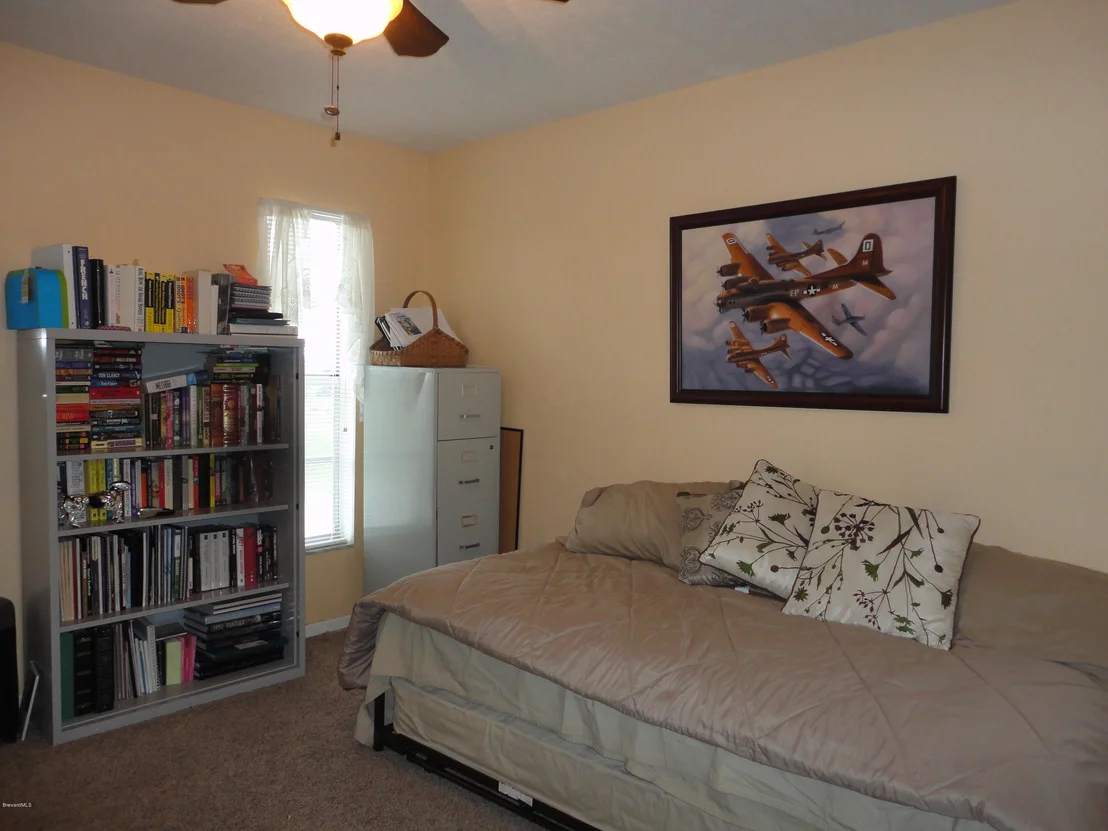 Photo of 415 Lee Avenue
