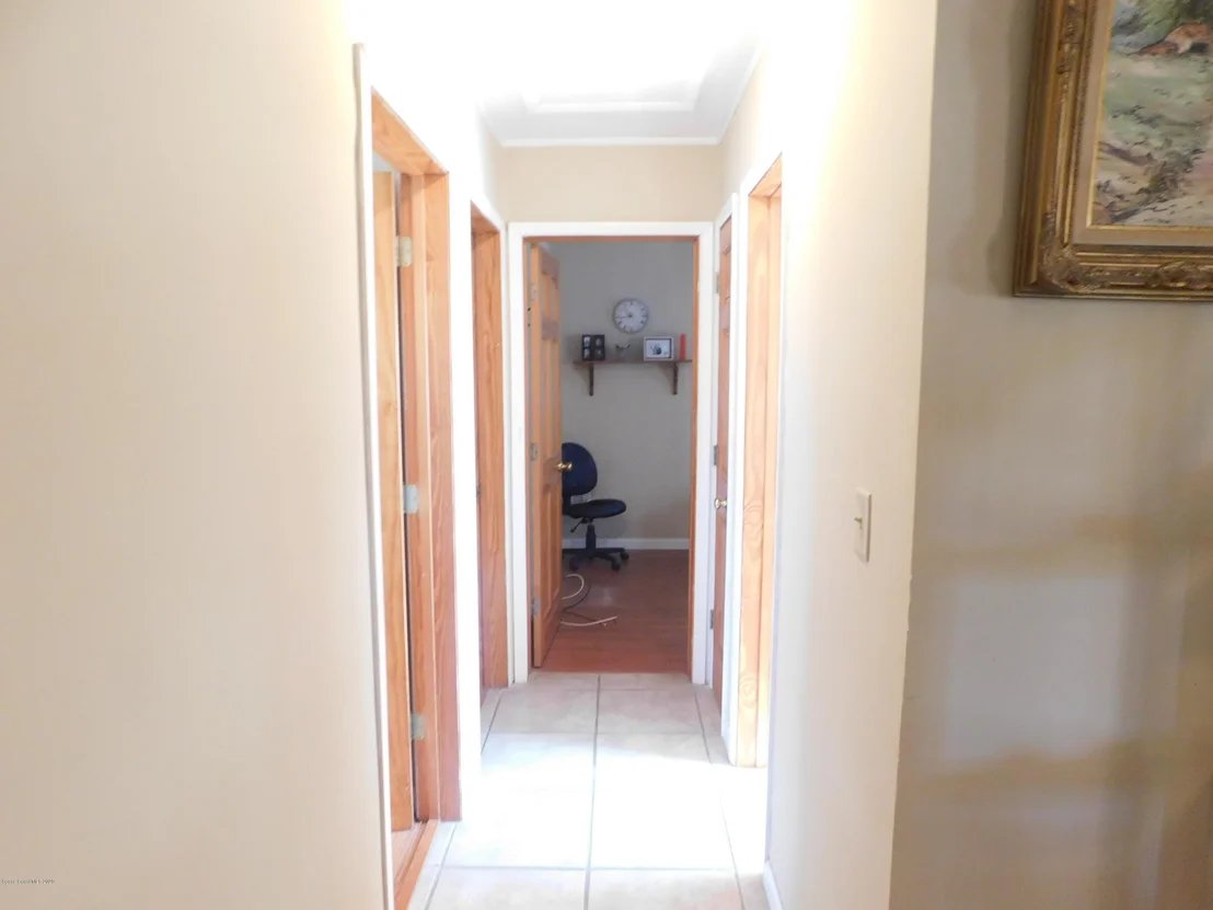 Photo of 978 Bianca Drive NE