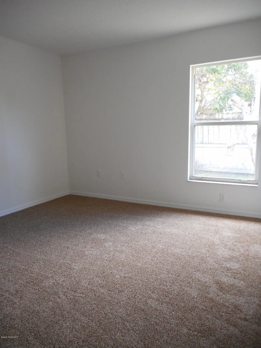 Photo of 1225 Meadow Lake Road