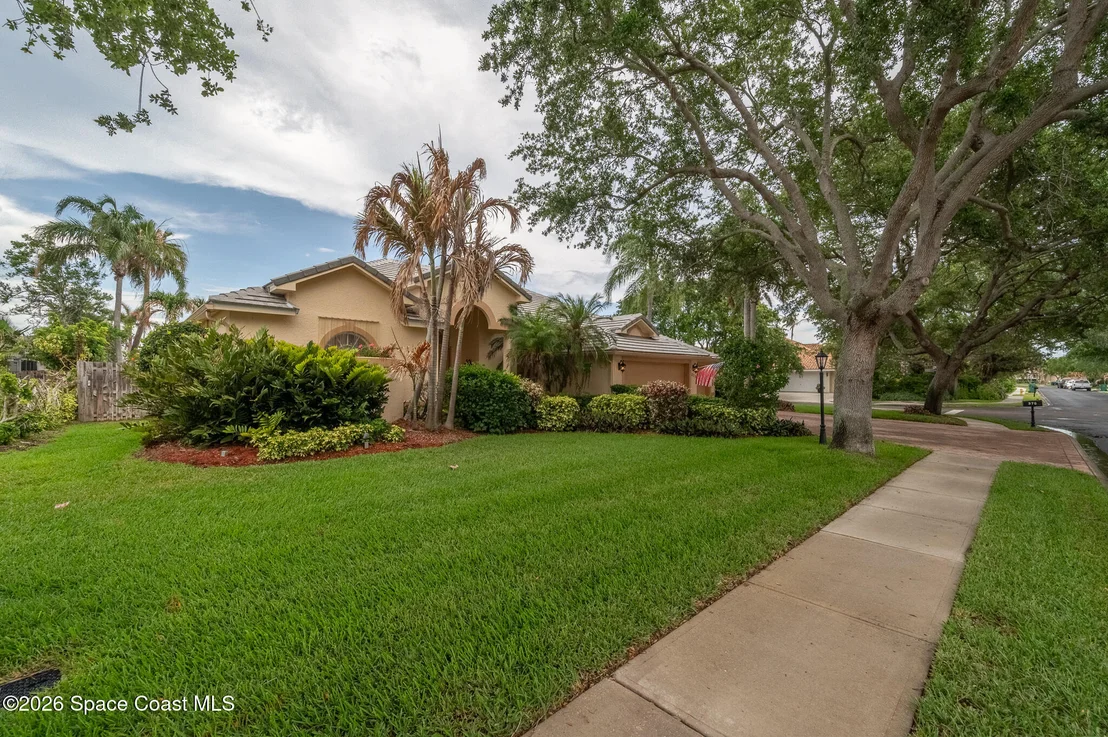 Photo of 370 Normandy Drive