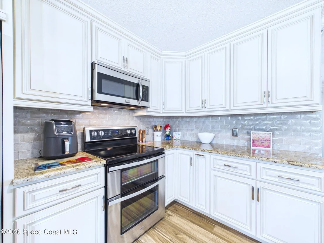 Photo of 645 Kingston Circle