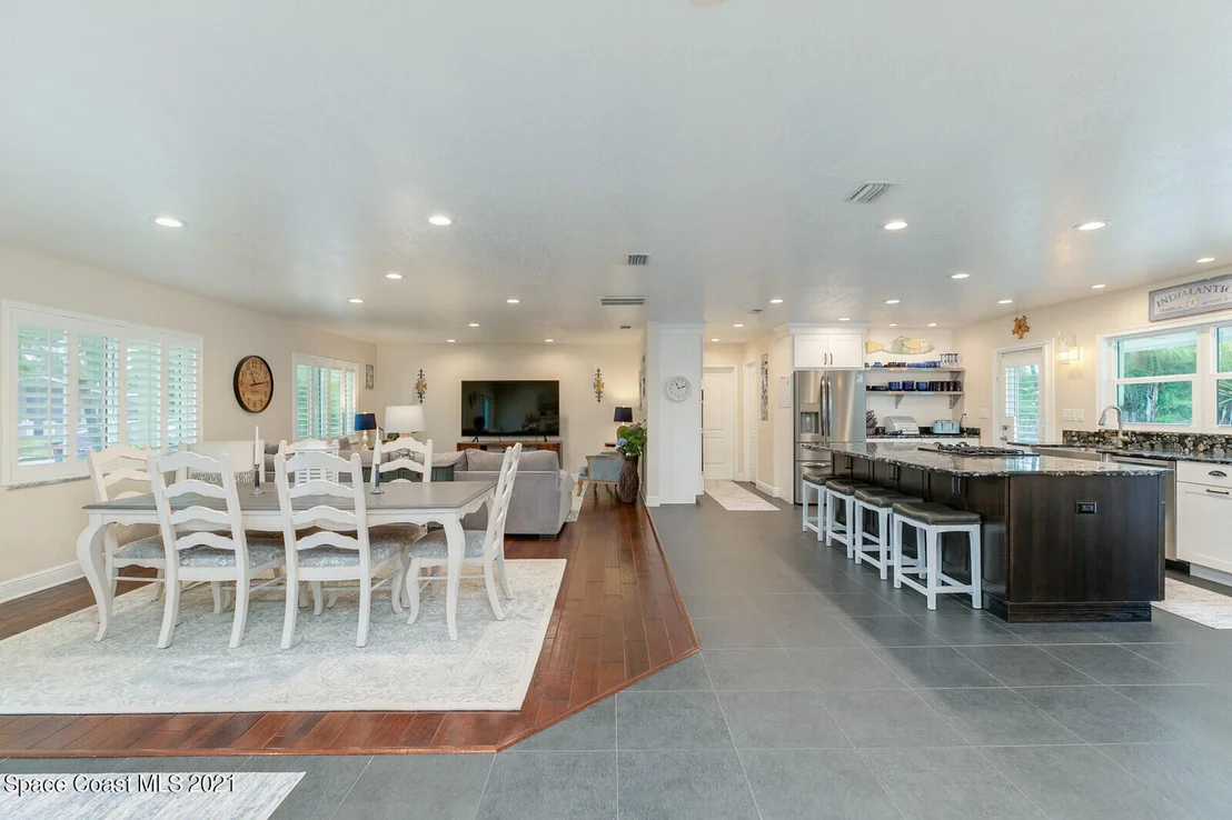 Photo of 312 10th Terrace