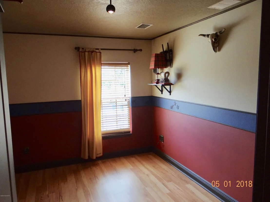 Photo of 2153 Merlin Drive