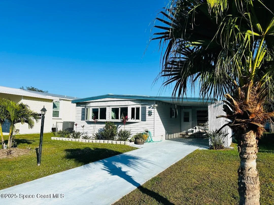 Photo of 708 Lark Drive
