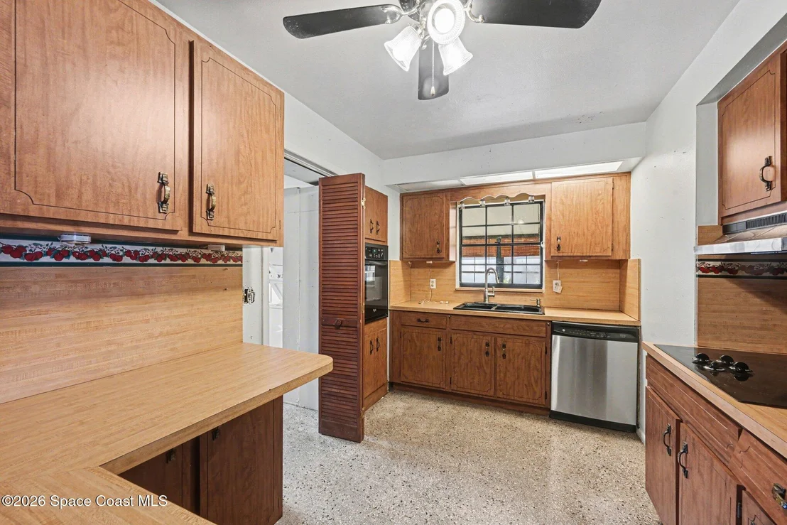 Photo of 2655 Lorna Drive