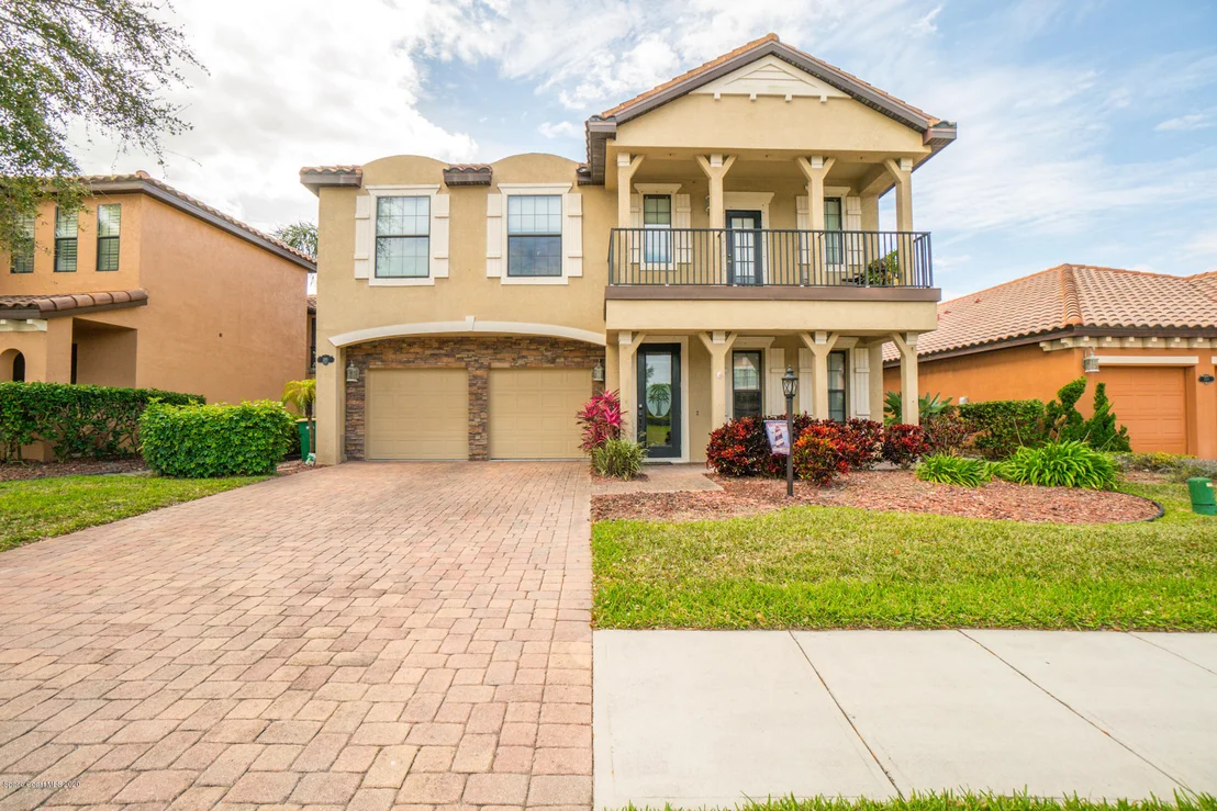 Photo of 389 Montecito Drive