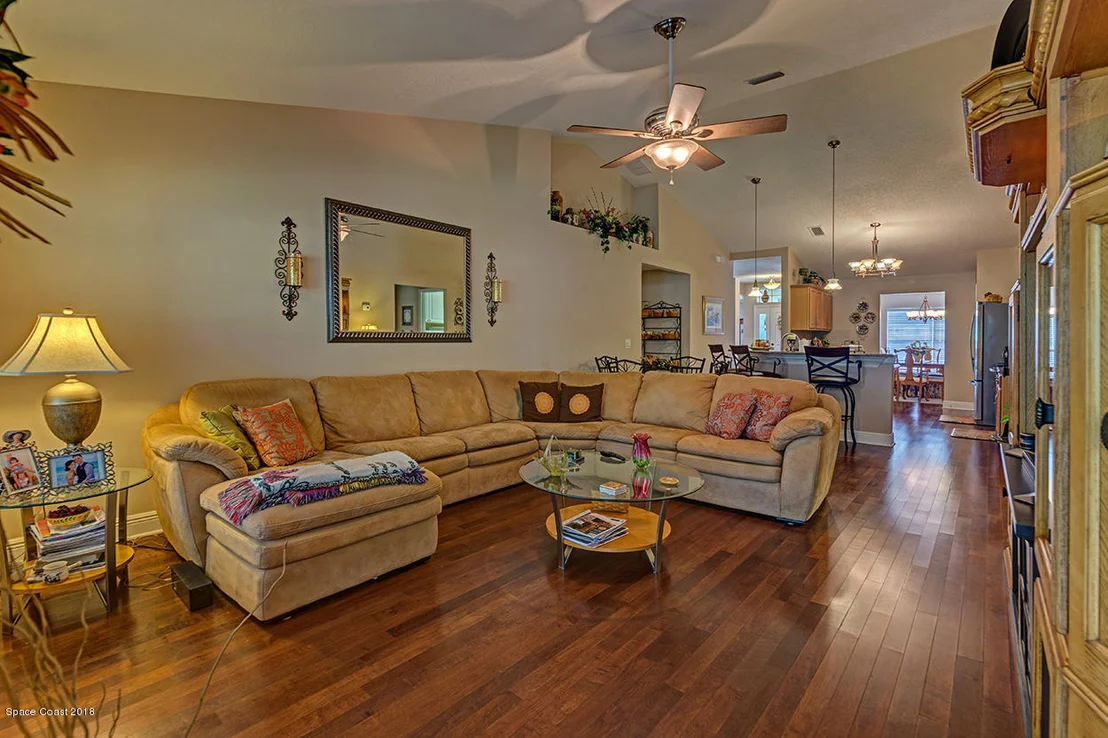 Photo of 2203 Merlin Drive