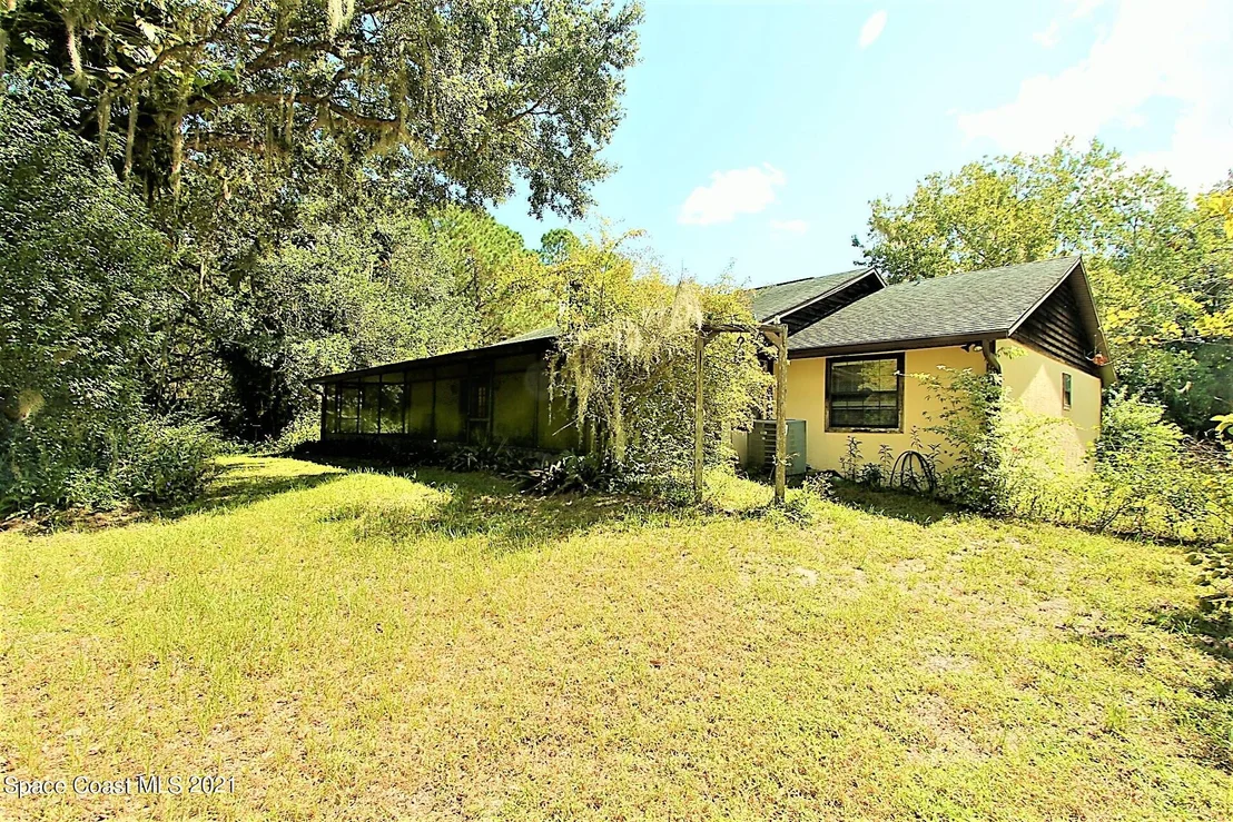 Photo of 4600 Burkholm Road