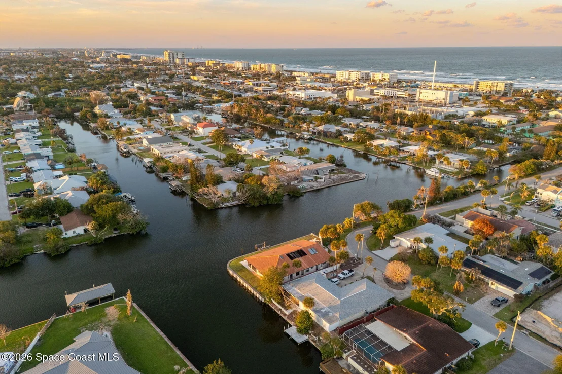 Photo of 200 Rose Drive