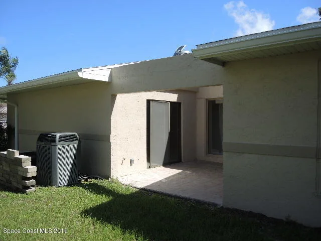 Photo of 335 Mission Oak Drive