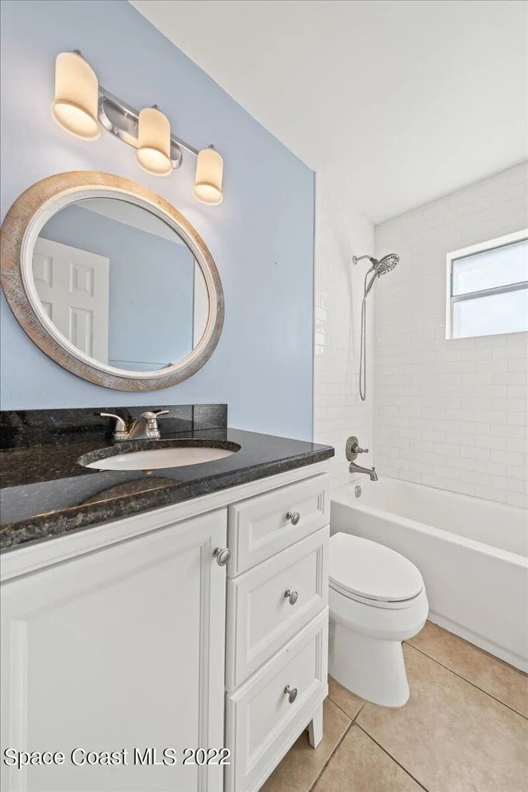 Photo of 181 E Haven Drive