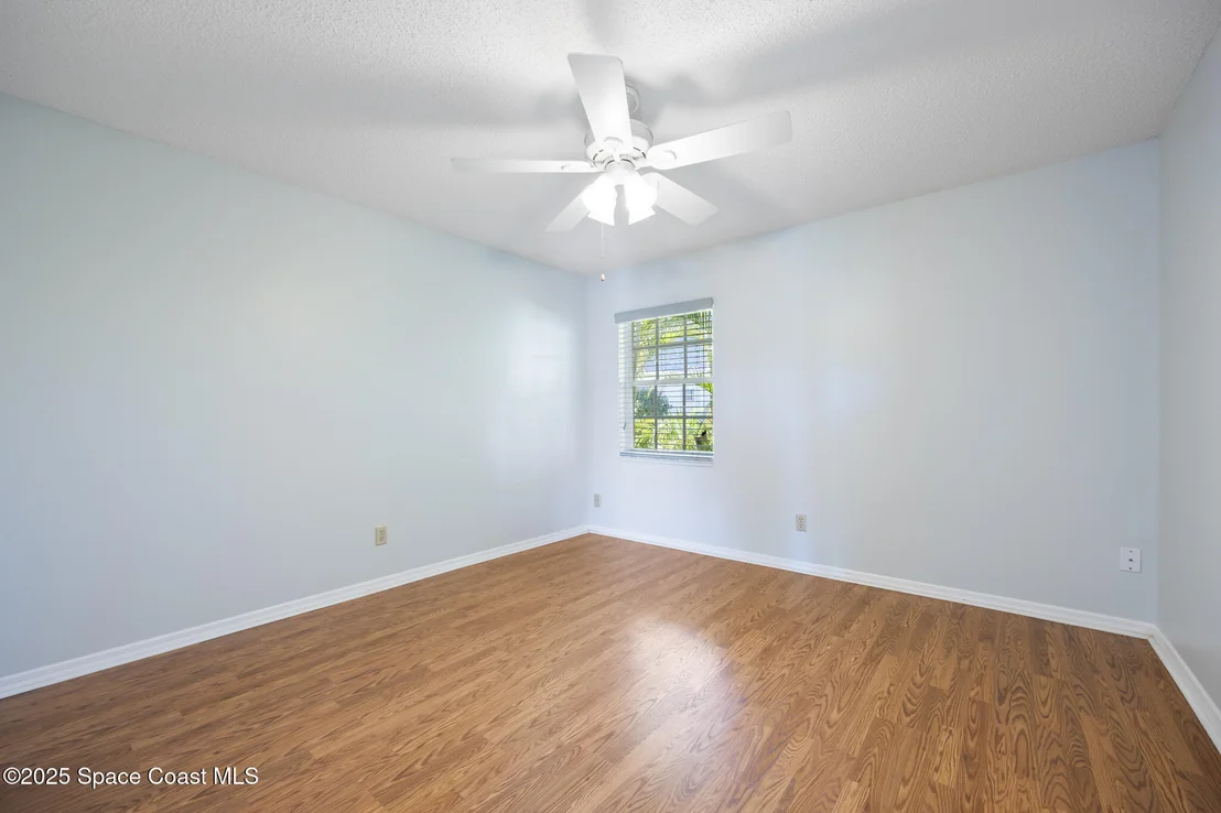 Photo of 897 Champion Drive NE