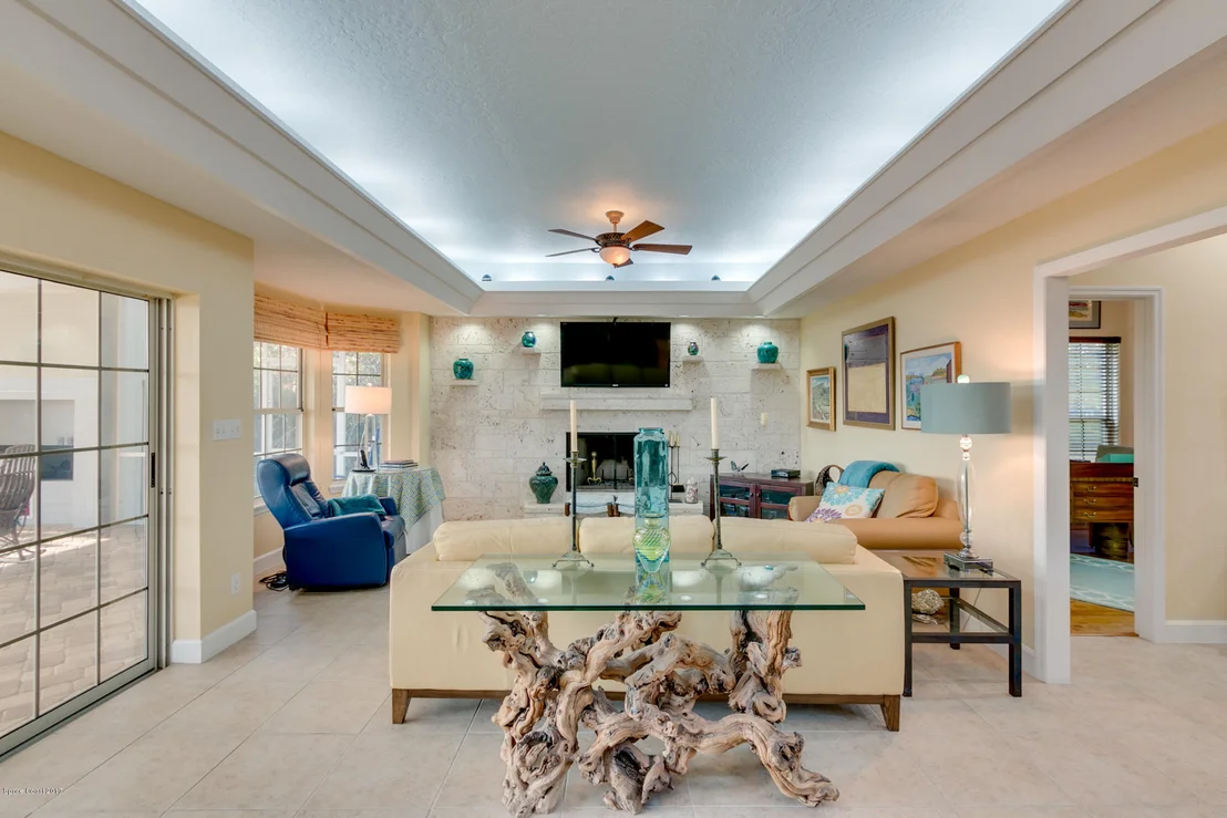 Photo of 298 Lanternback Island Drive