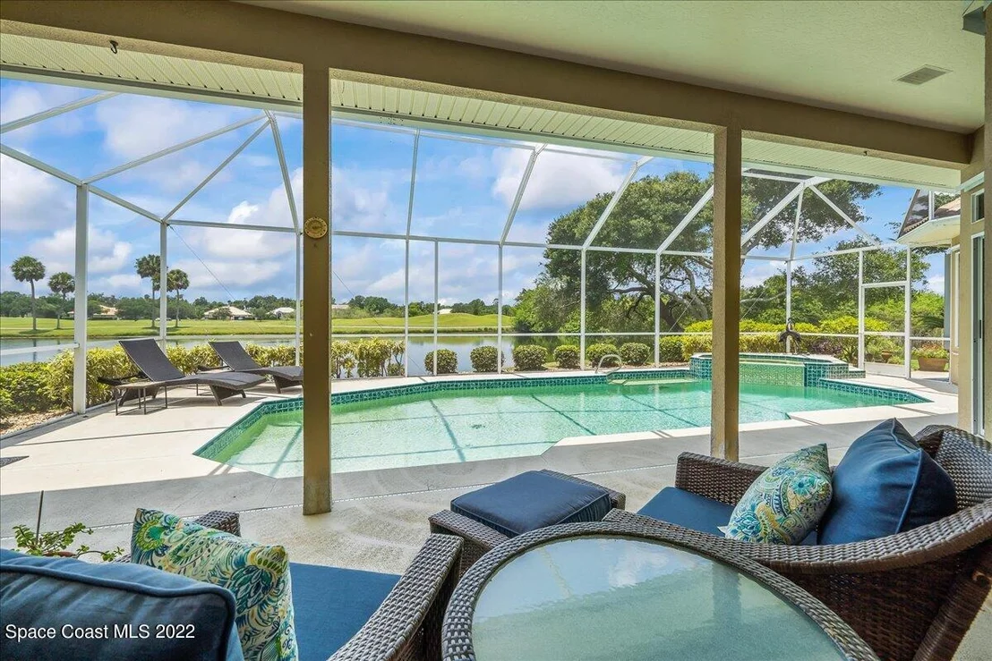 Photo of 302 Sandhurst Drive