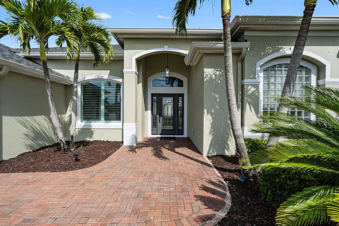 Photo of 4370 Chardonnay Drive