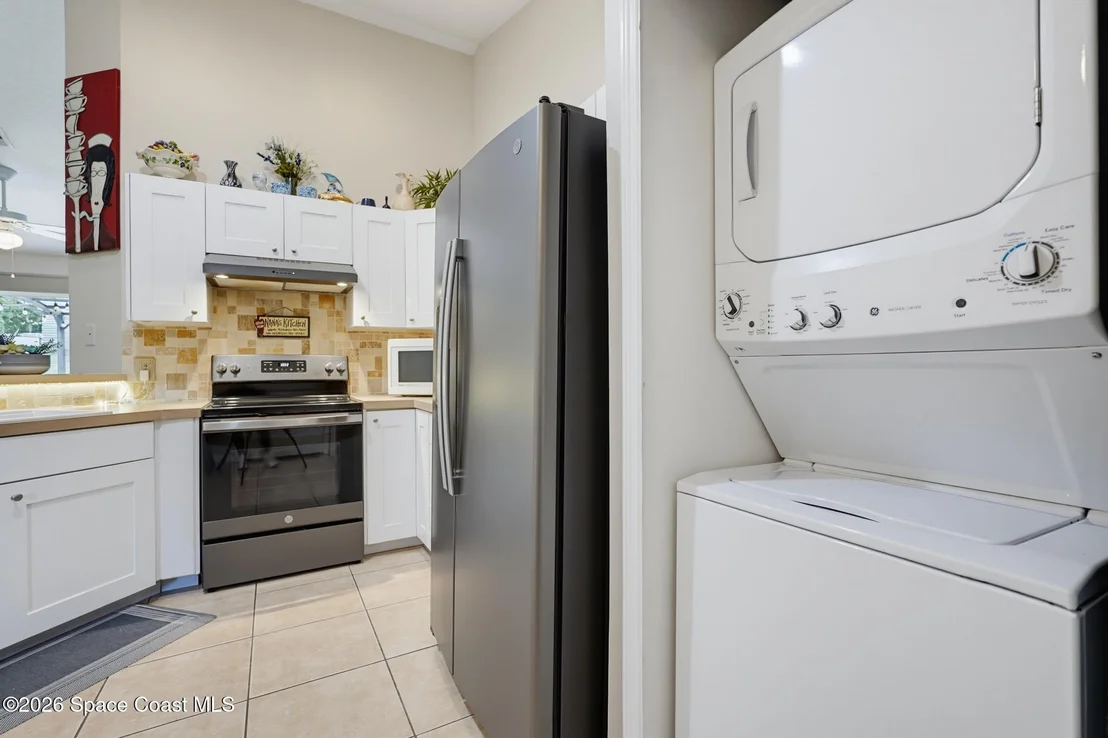 Photo of 6385 4th Place