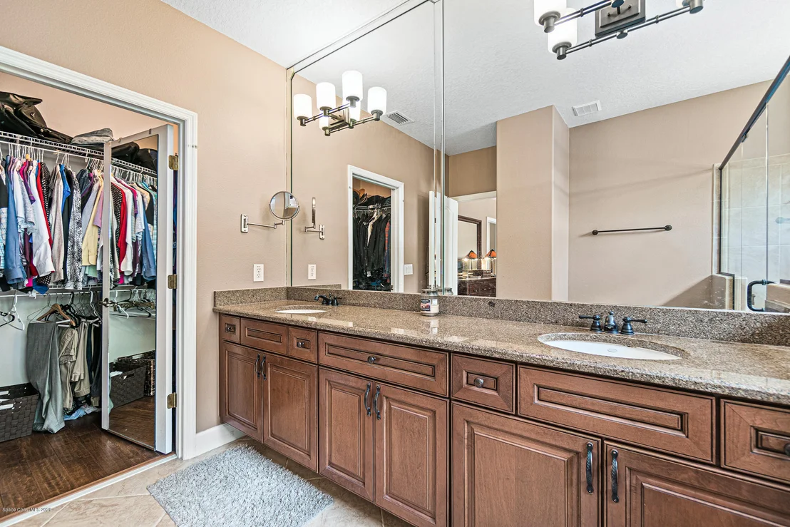 Photo of 389 Montecito Drive