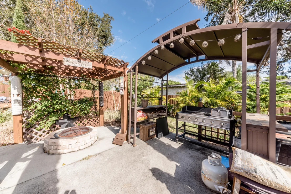 Photo of 253 Chase Road