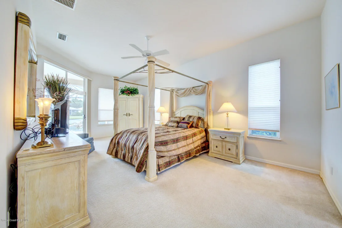 Photo of 1008 Fieldstone Drive