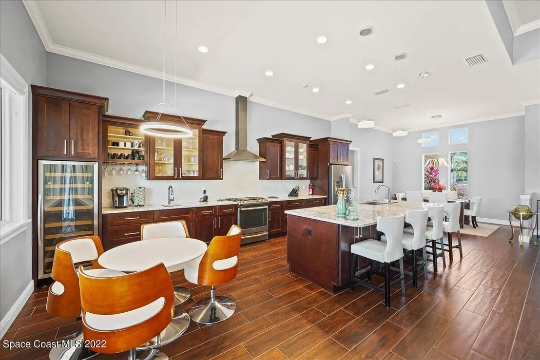 Photo of 1360 Corey Road