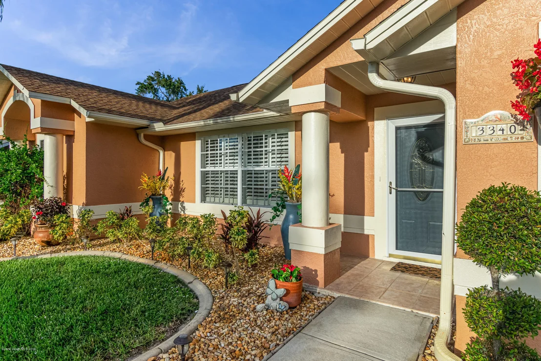 Photo of 3340 Lake View Circle