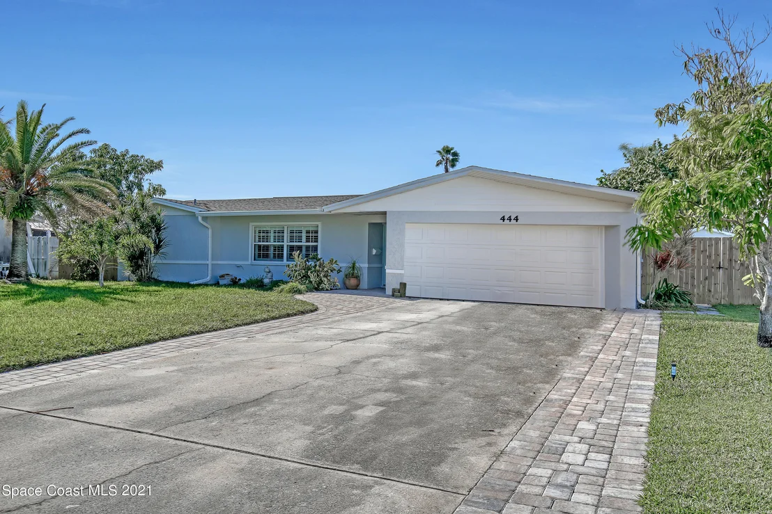 Photo of 444 Sparrow Drive