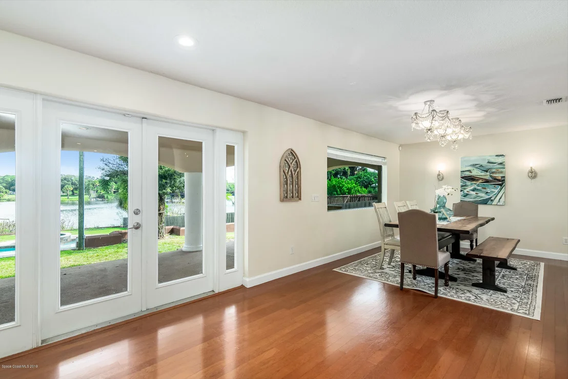Photo of 984 Placid Drive