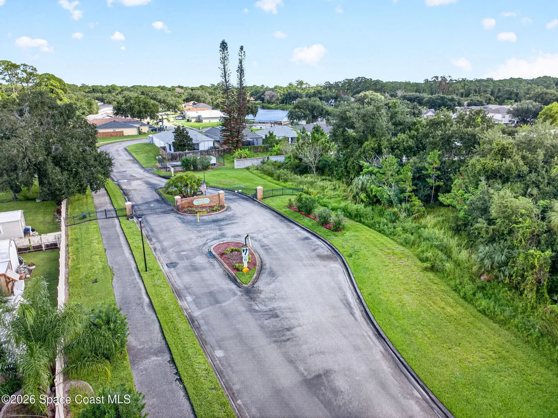 Photo of 1716 Vista Lake Circle
