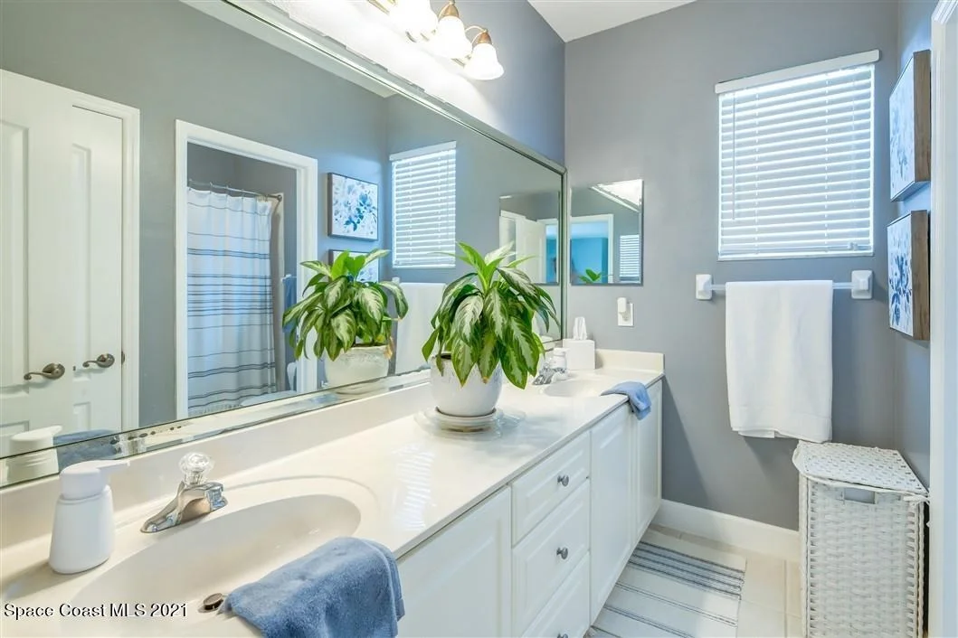 Photo of 3566 Peninsula Circle