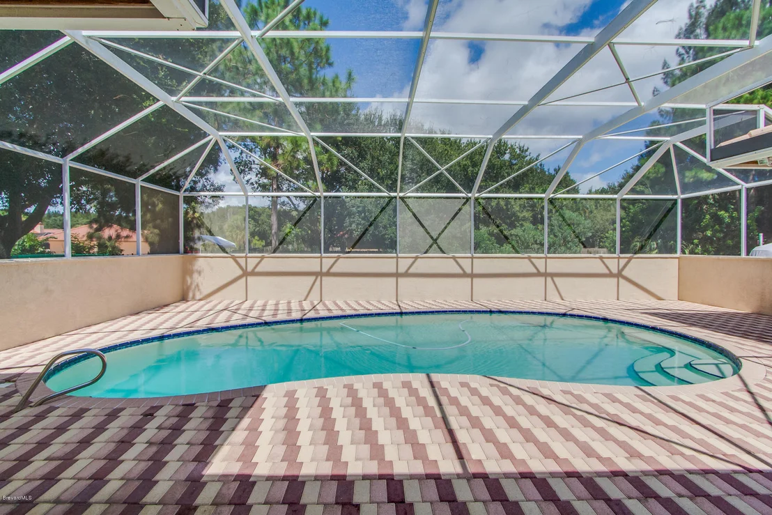 Photo of 140 Utopia Circle