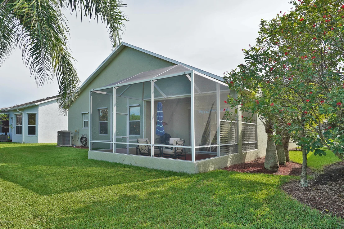 Photo of 4620 Portage