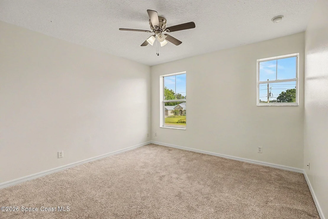 Photo of 3798 Jupiter Boulevard SE