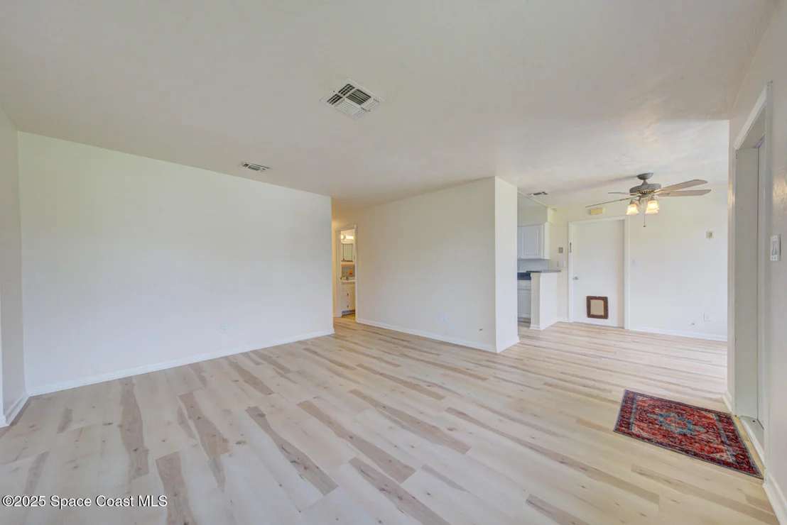 Photo of 2433 Allan Adale Road