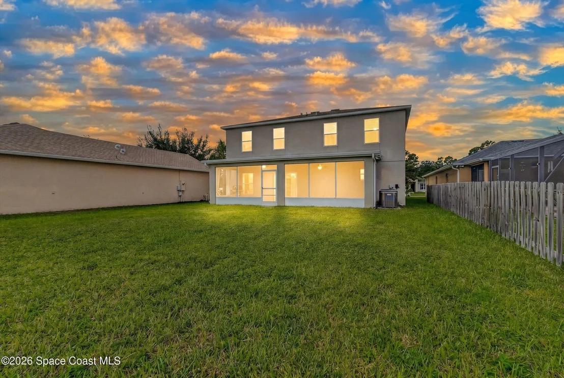 Photo of 3114 Burdock Avenue