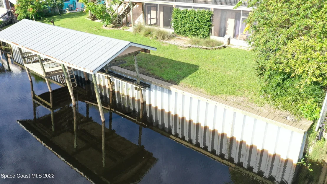 Photo of 825 Heron