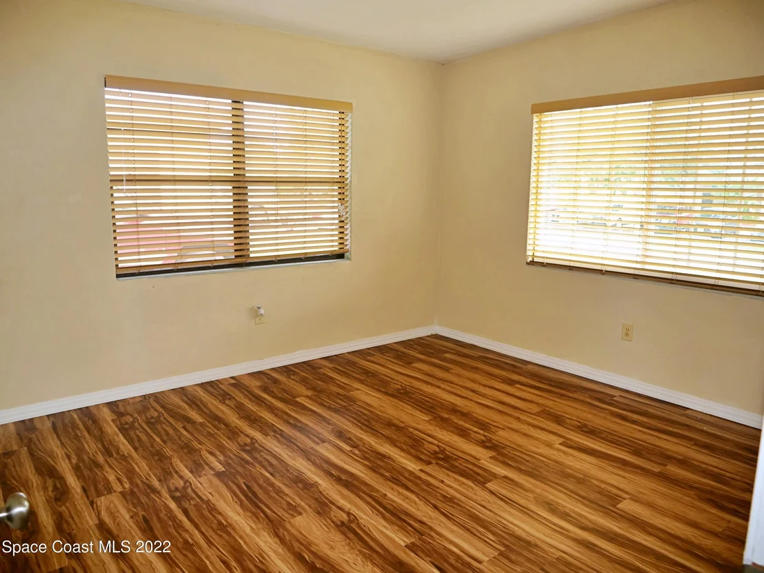 Photo of 4550 Apollo Road