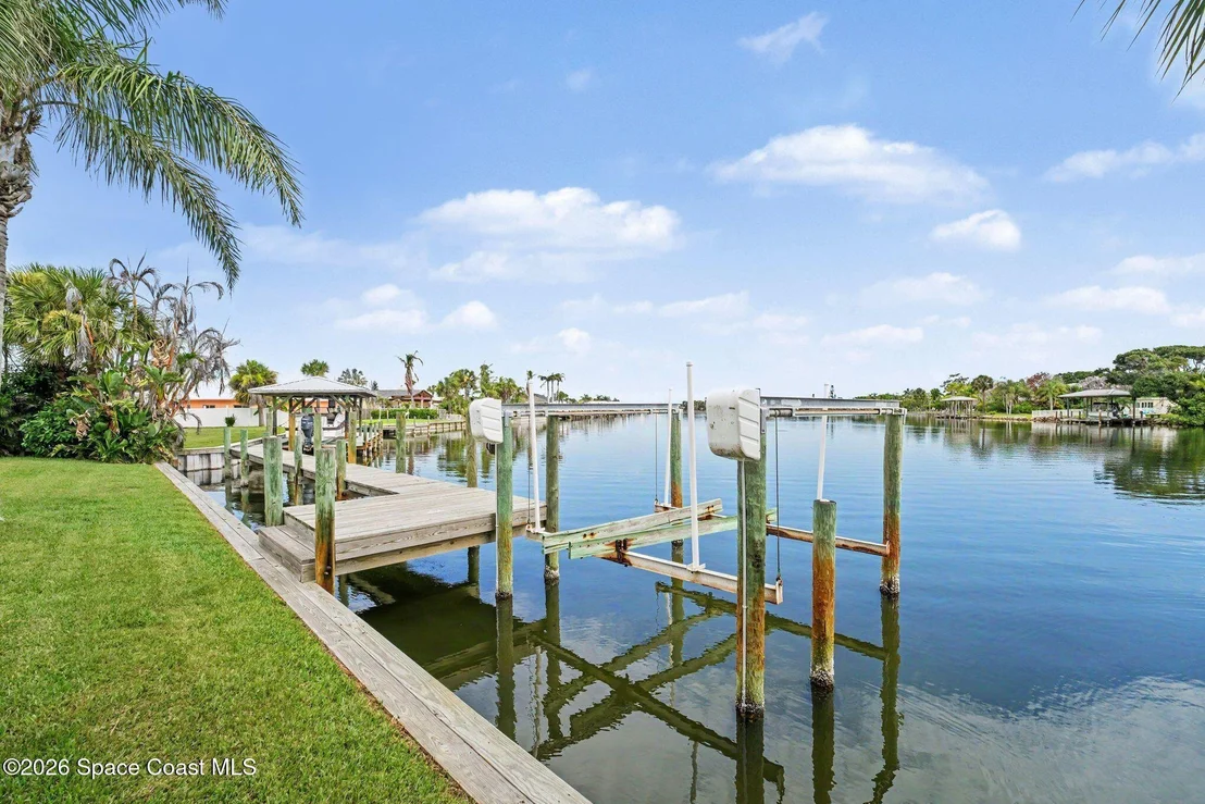Photo of 1540 Bay Shore Drive