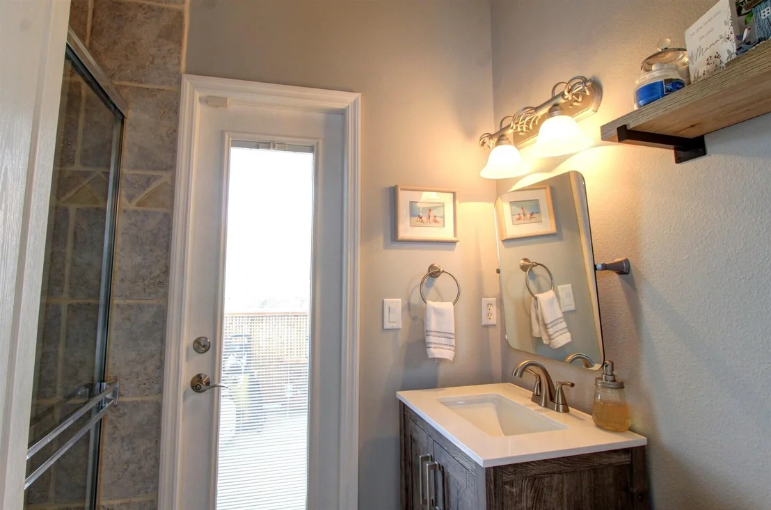 Photo of 1210 Starling Way