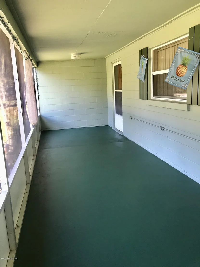 Photo of 2457 Kaiser Road