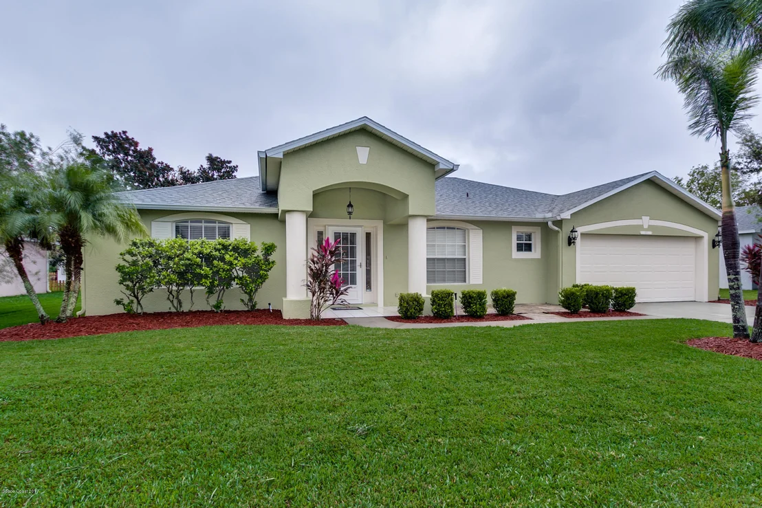 Photo of 943 Del Mar Circle