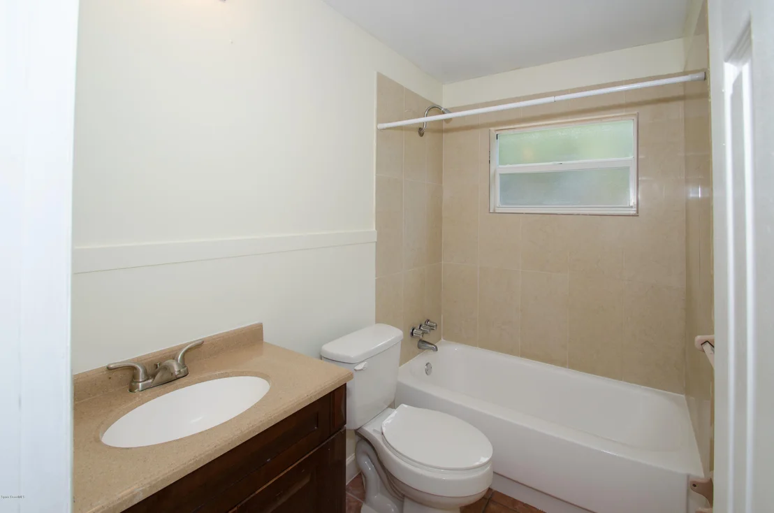 Photo of 1080 Madrid Road