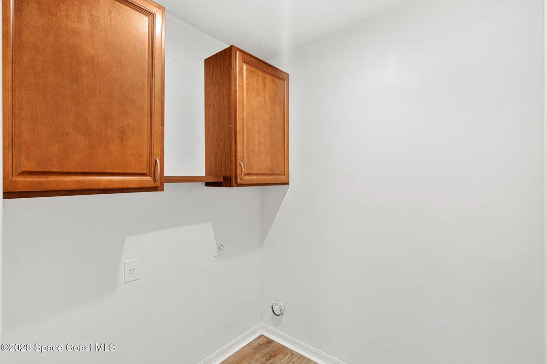 Photo of 3325 Burdock Avenue