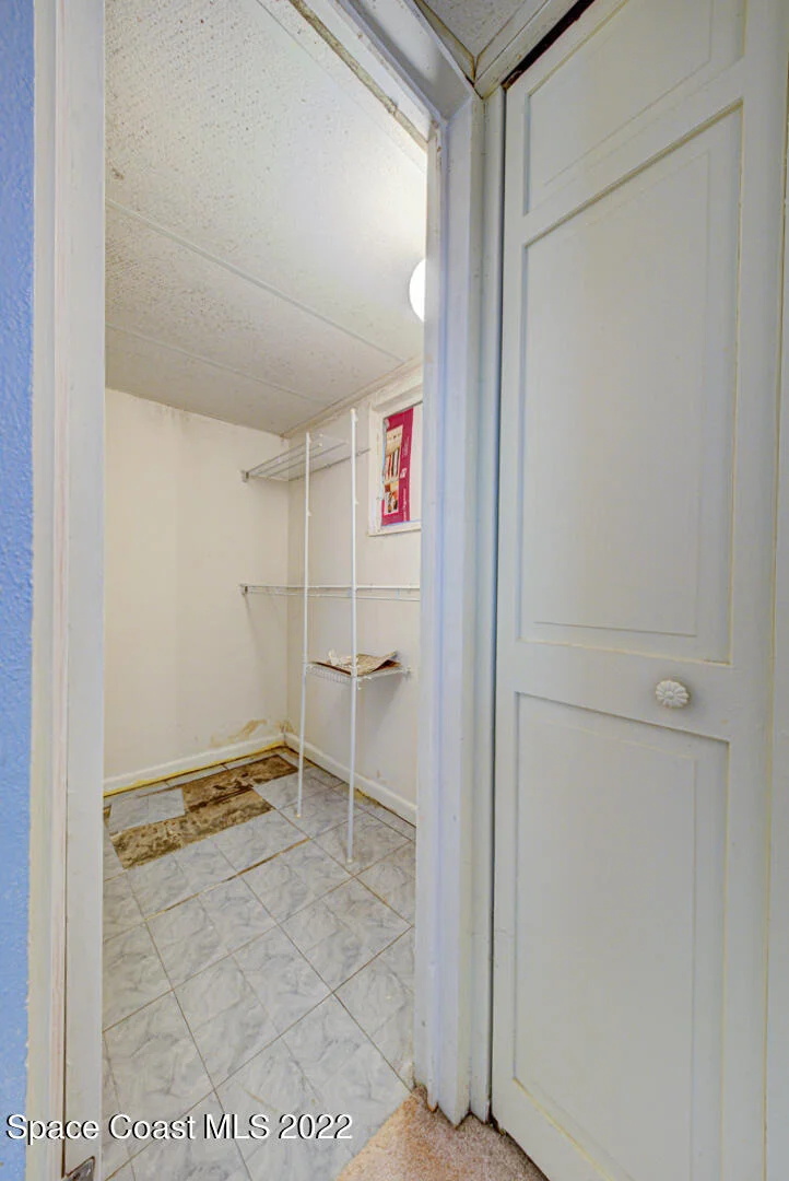 Photo of 325 Orchid Boulevard