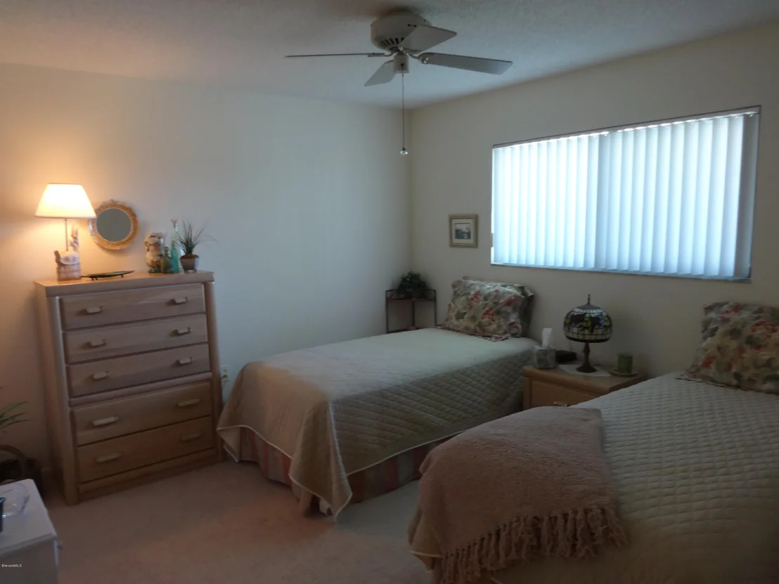 Photo of Unit 1402 at 1700 Commodore Boulevard